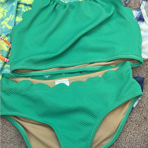 Lot of 10-Girls size 10/12 swimsuits - Picture 7 of 10